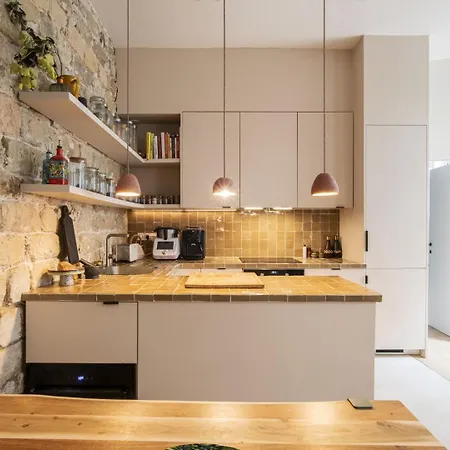 Hippie Foody Lovers Apartment Paris